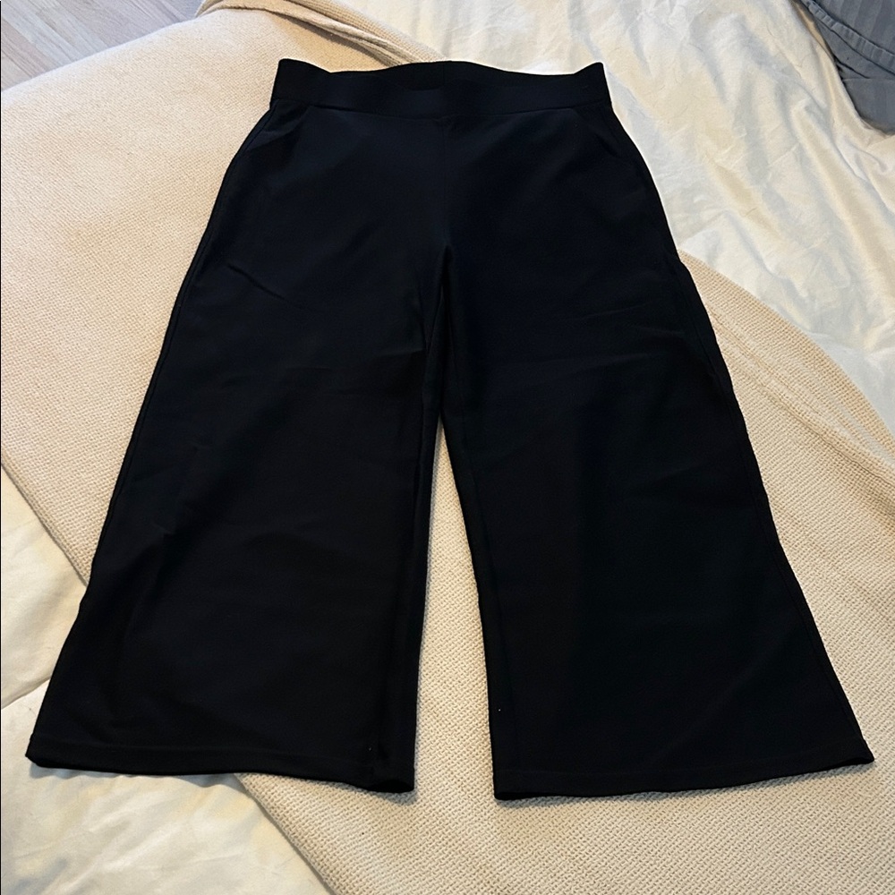 Black Wide-Leg Pants